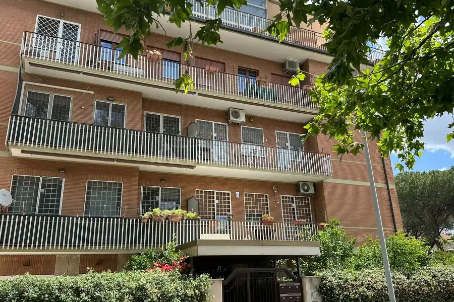 Casa in vendita di 250 mq a €899.000 (rif. 5/2026)