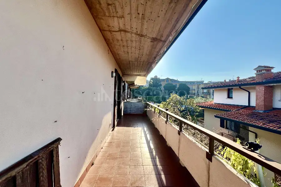 Villa Bifamiliare in vendita di 315 mq a €1.200.000 (rif. 7/2026)