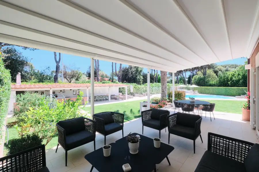 Villa Bifamiliare in vendita di 510 mq a €1.850.000 (rif. 30/2026)