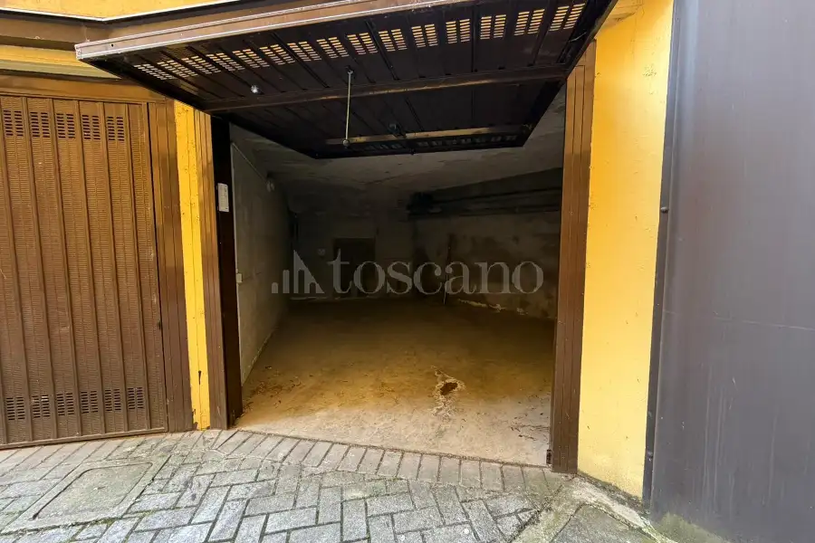 Box in affitto di 20 mq trattativa riservata (rif. 20/2026)
