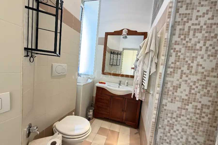 Casa in affitto di 90 mq a €1.650 (rif. 27/2026)