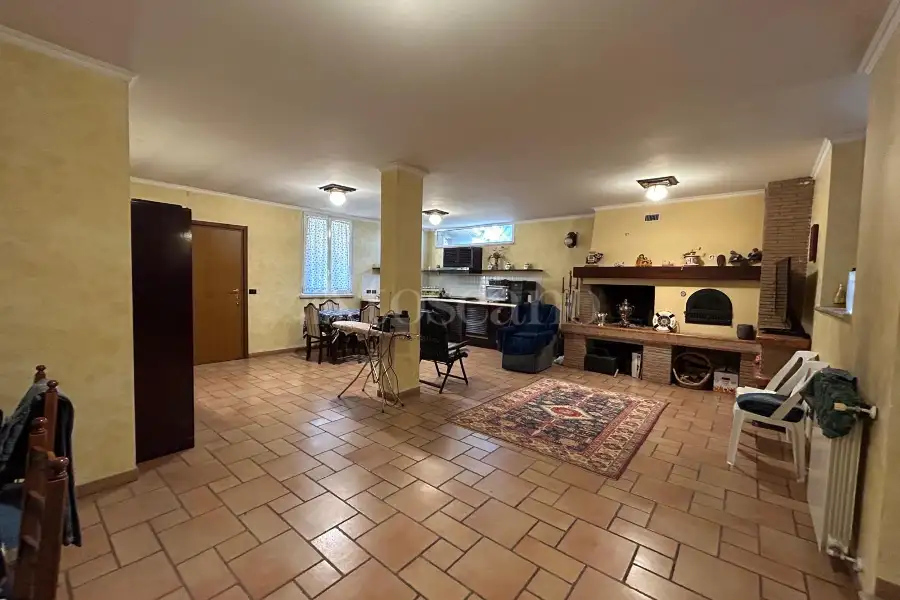 Villa in vendita di 380 mq a €599.000 (rif. 15/2026)