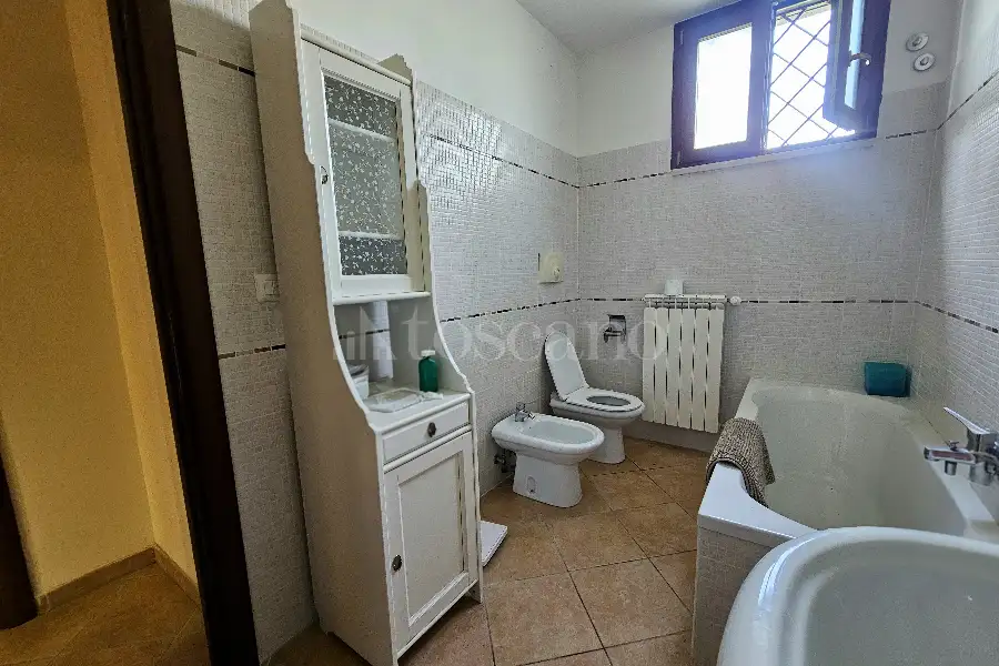 Villa Plurifamiliare in vendita di 150 mq a €345.000 (rif. 80/2026)
