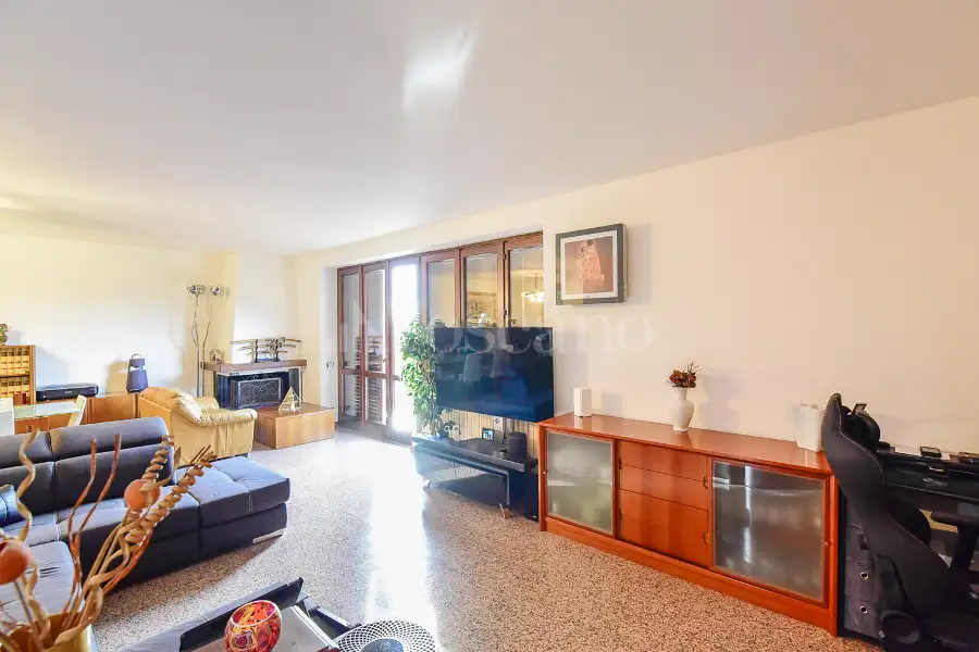 Casa Indipendente in vendita di 350 mq a €510.000 (rif. 50/2025)