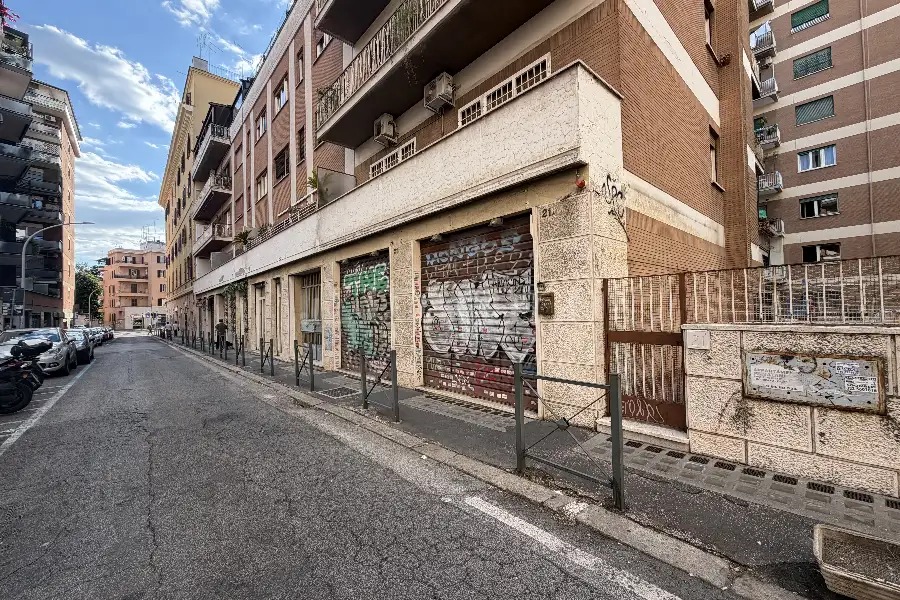 Posto Auto in vendita di 14 mq a €92.000 (rif. 20/2026)