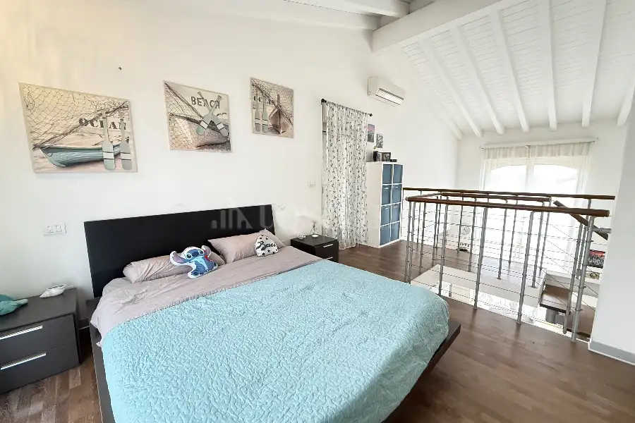 Loft in vendita di 95 mq a €215.000 (rif. 3/2026)