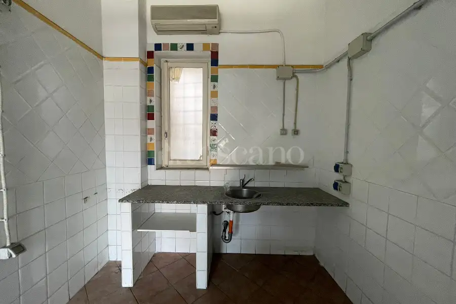 Negozio in vendita di 37 mq a €75.000 (rif. 18/2026)