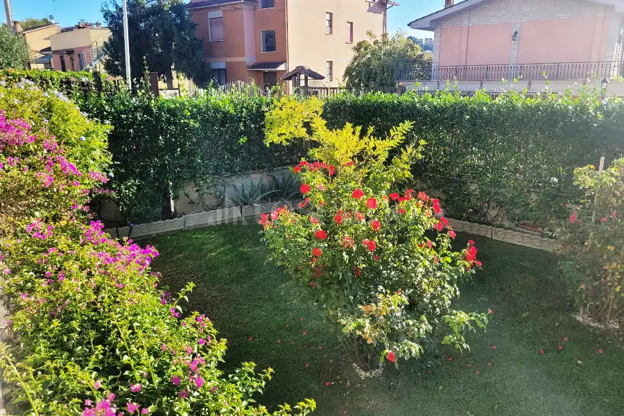 Villa Plurifamiliare in vendita di 160 mq a €339.000 (rif. 57/2026)