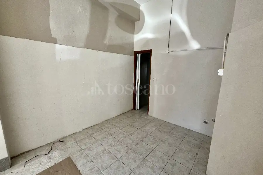 Negozio in vendita di 38 mq a €59.000 (rif. 94/2025)