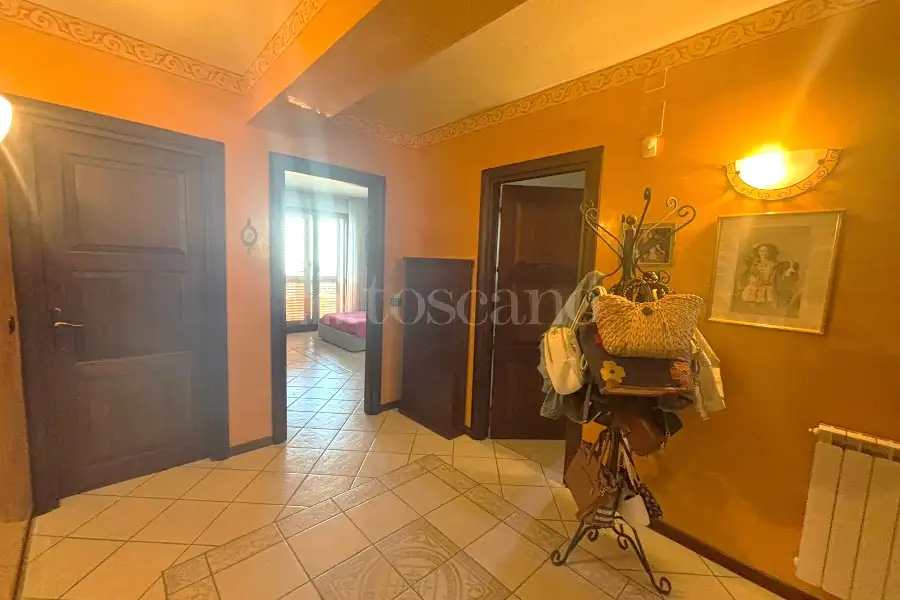 Villa in vendita di 270 mq a €490.000 (rif. 122/2026)