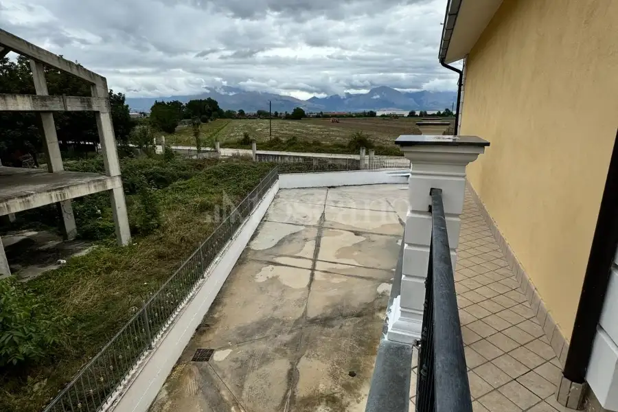 Magazzino in vendita di 300 mq trattativa riservata (rif. 130/2024)