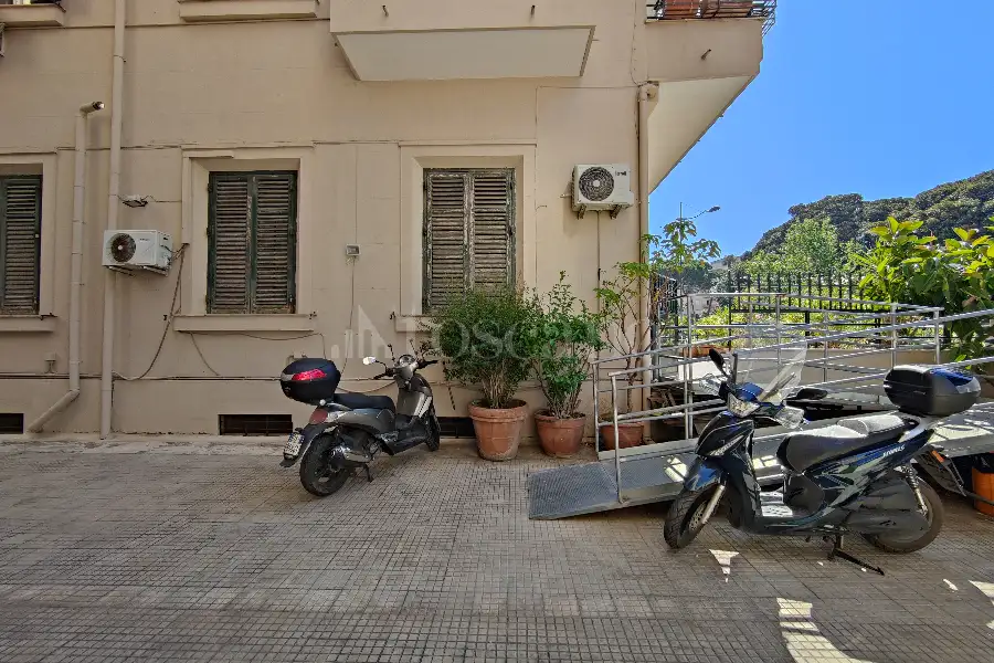 Casa in vendita di 220 mq a €725.000 (rif. 39/2026)