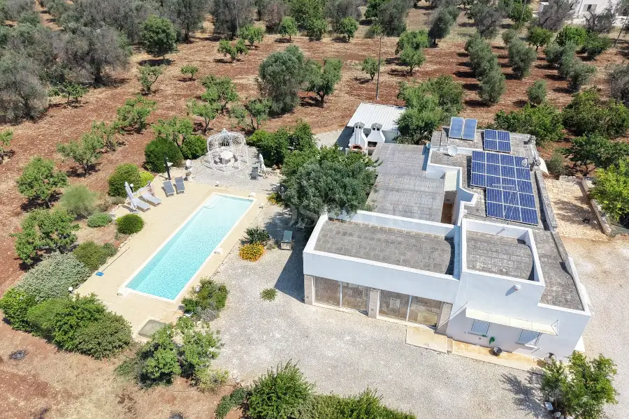 Villa in vendita di 170 mq a €780.000 (rif. 3/2026)