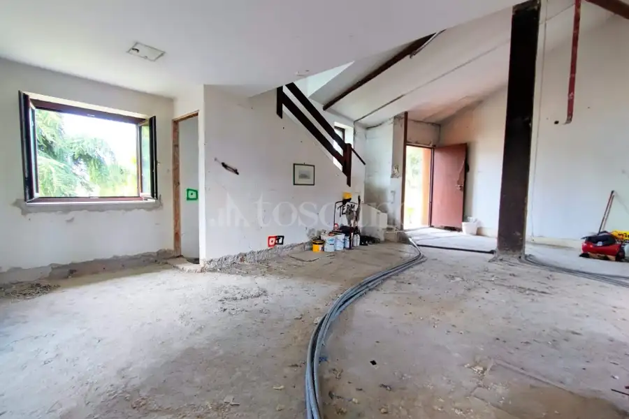 Villa in vendita di 250 mq a €240.000 (rif. 18/2026)