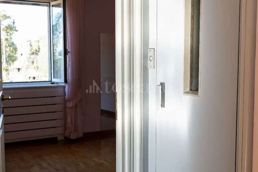 Villa in vendita di 700 mq a €580.000 (rif. 131/2025)