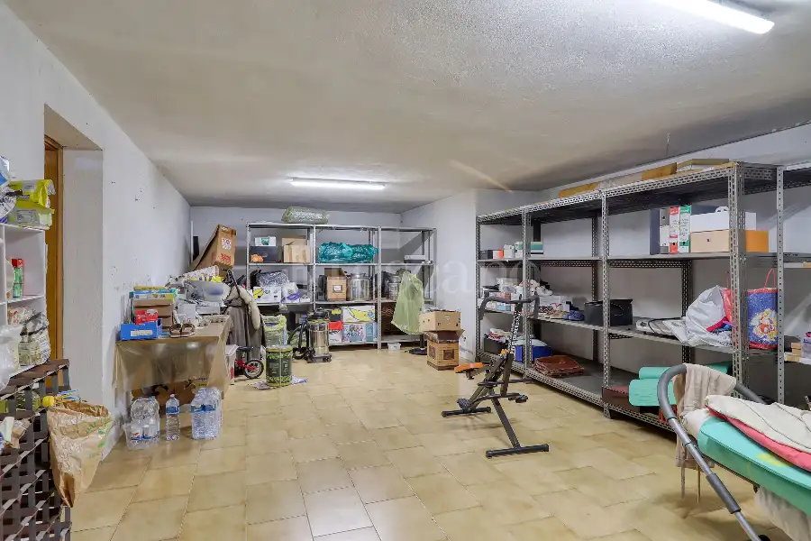 Villa in vendita di 370 mq a €410.000 (rif. 193/2026)