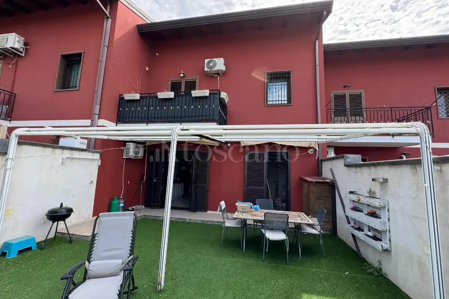 Villino a Schiera in vendita di 153 mq a €295.000 (rif. 99/2026)