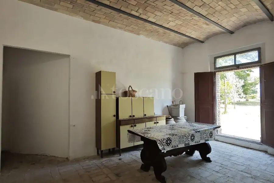 Casale in vendita di 250 mq a €285.000 (rif. 19/2025)