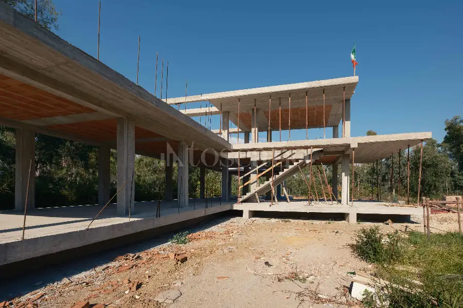 Casa Indipendente in vendita di 357 mq a €1.690.000 (rif. 95/2026)