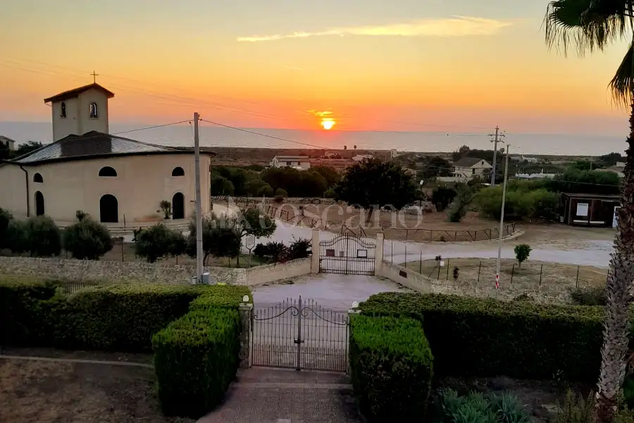 Villa in vendita di 470 mq a €698.000 (rif. 76/2026)