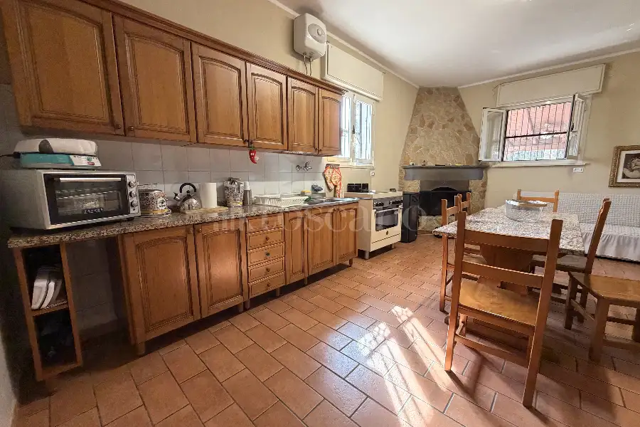 Villa in vendita di 300 mq a €319.000 (rif. 53/2026)