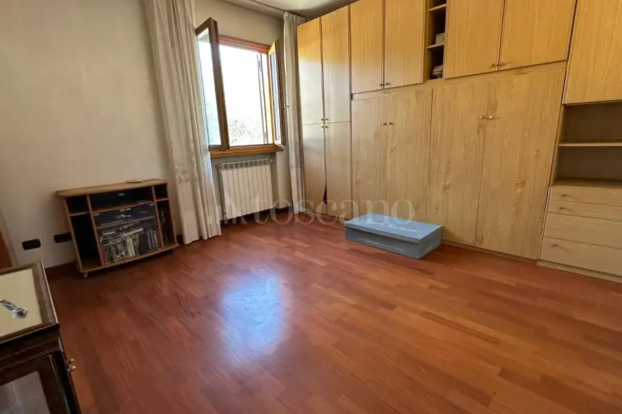 Villa in vendita di 370 mq a €890.000 (rif. 3/2026)