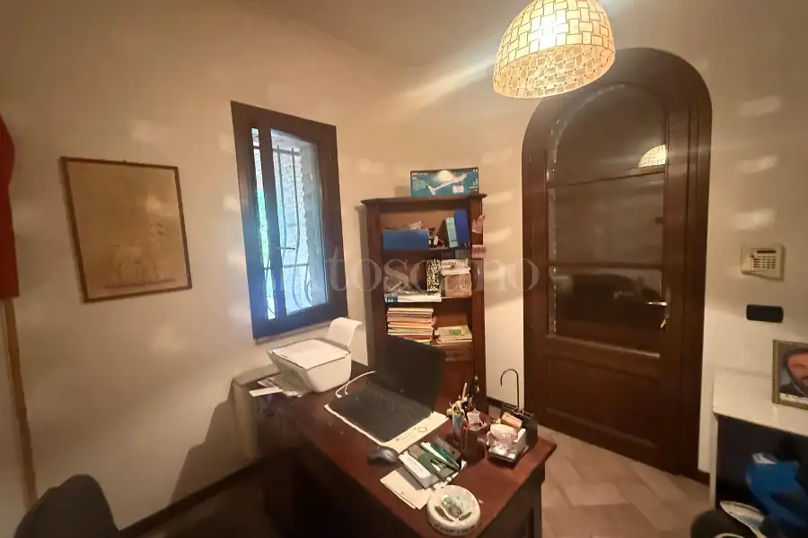 Casa Indipendente in vendita di 332 mq a €655.000 (rif. 52/2026)