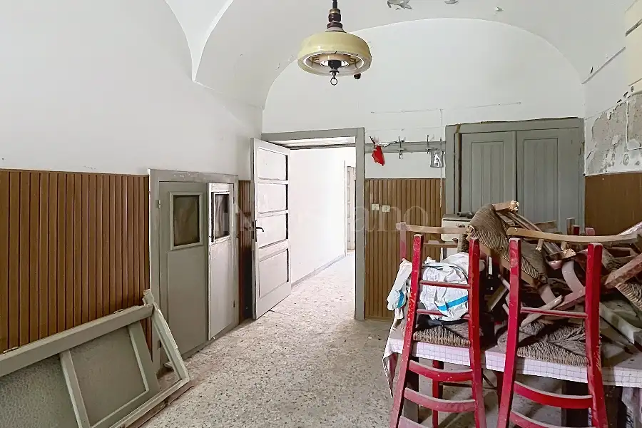 Casa Indipendente in vendita di 200 mq a €35.000 (rif. 119/2026)