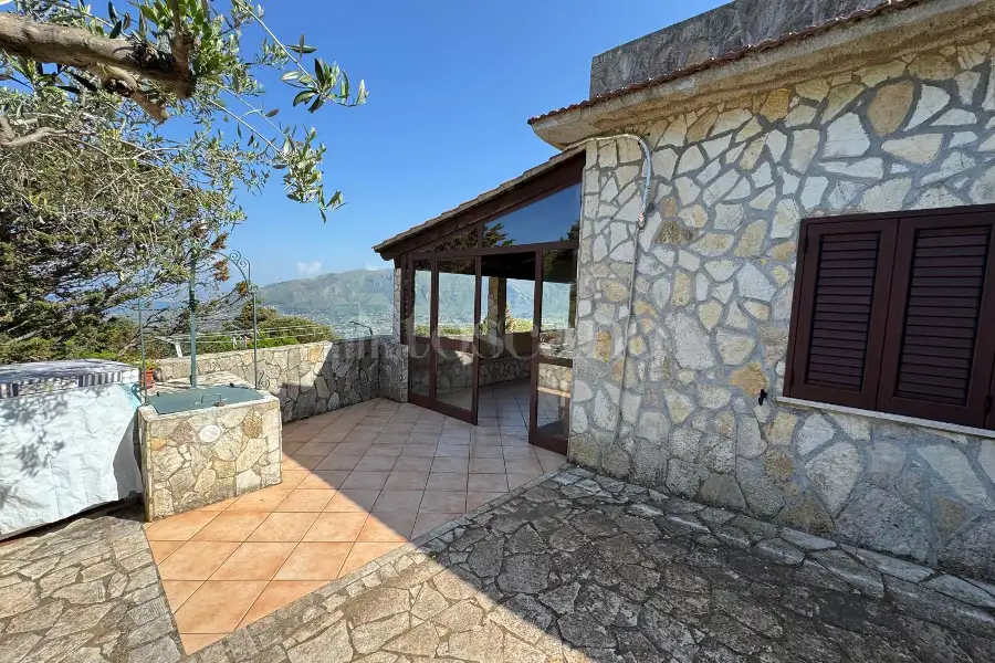 Villa in vendita di 69 mq a €249.000 (rif. 33/2026)