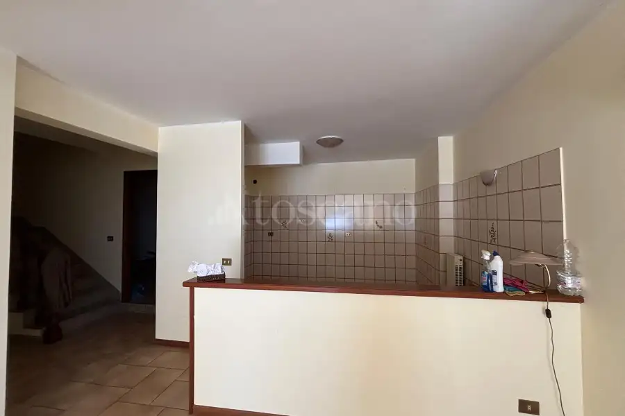 Villa in vendita di 360 mq a €755.000 (rif. 36/2025)