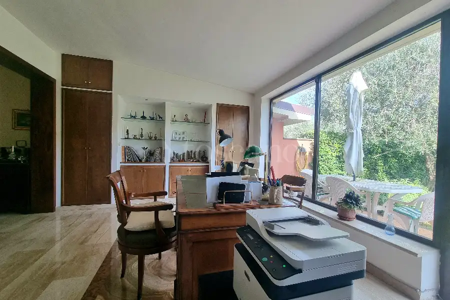 Villa in vendita di 300 mq a €599.000 (rif. 22/2024)