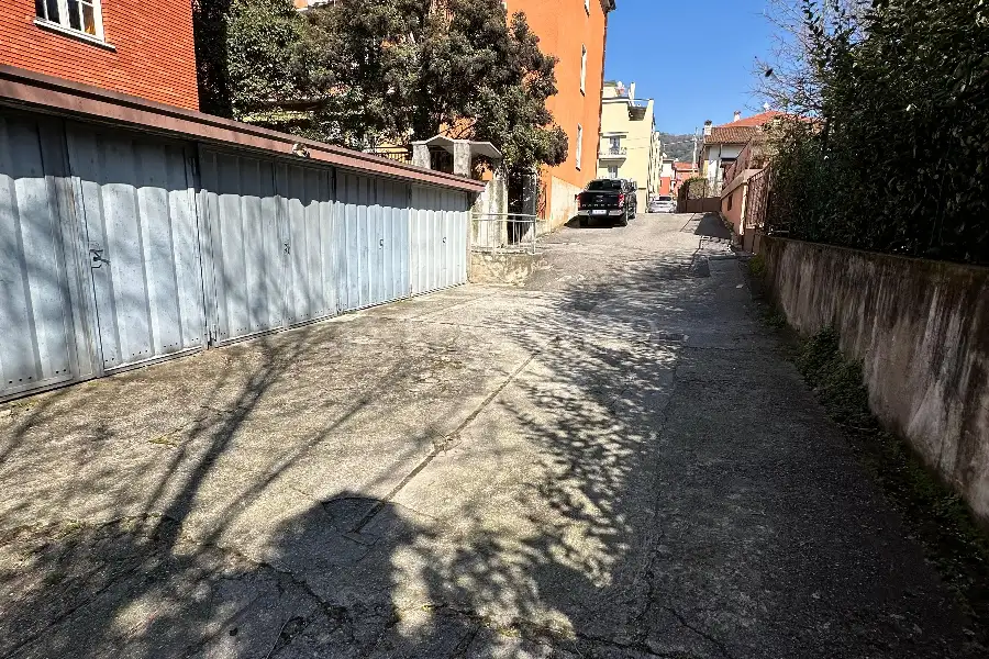 Magazzino in vendita di 420 mq a €195.000 (rif. 16/2025)