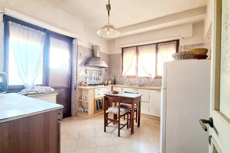 Attico in vendita di 230 mq a €1.230.000 (rif. 4/2026)