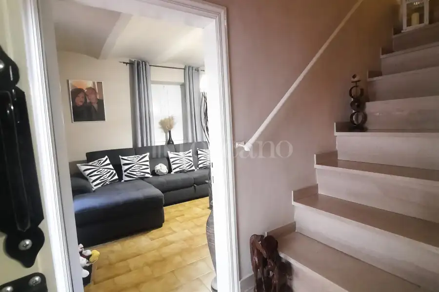 Casa Indipendente in vendita di 225 mq a €155.000 (rif. 2/2026)