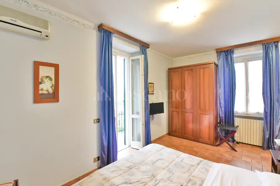 Palazzo in vendita di 300 mq a €355.000 (rif. 31/2024)