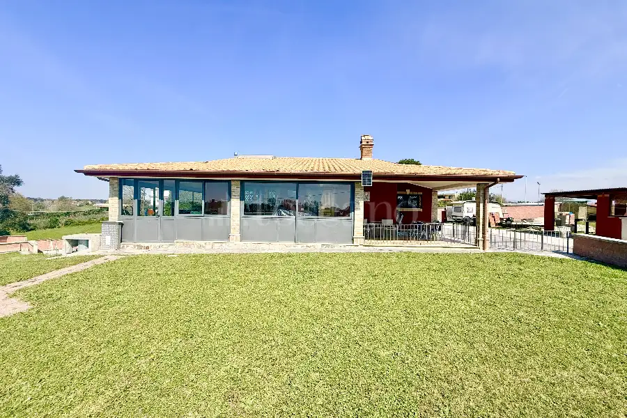 Casa Indipendente in vendita di 140 mq a €599.000 (rif. 17/2026)