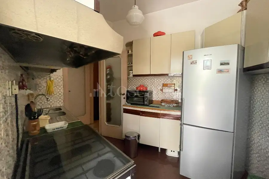 Casa in vendita di 210 mq a €820.000 (rif. 21/2026)