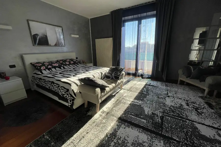 Villa Bifamiliare in vendita di 250 mq a €360.000 (rif. 65/2025)
