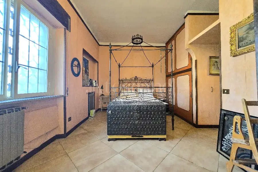 Villa in vendita di 310 mq a €550.000 (rif. 14/2026)