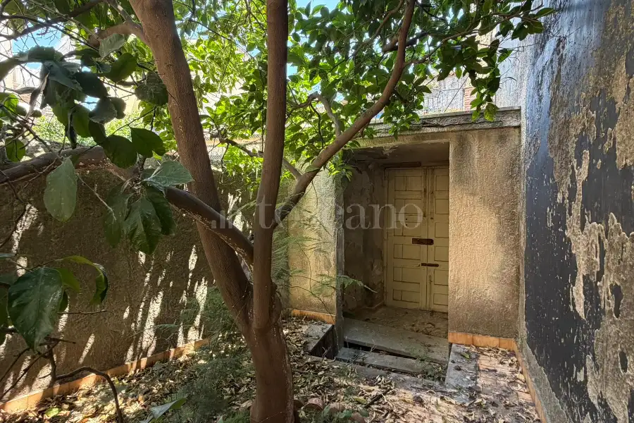 Palazzo in vendita di 263 mq a €248.000 (rif. 118/2026)