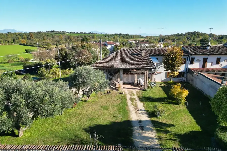 Casa Indipendente in vendita di 310 mq a €625.000 (rif. 59/2025)