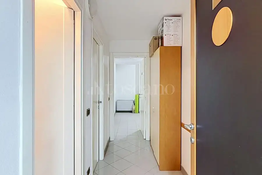 Ufficio in vendita di 200 mq a €350.000 (rif. 189/2026)