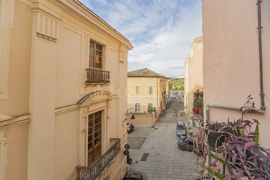 Casa in vendita di 200 mq a €799.000 (rif. 3/2026)