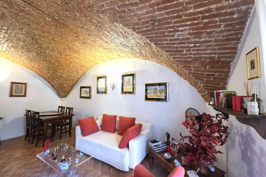 Casa in vendita di 60 mq a €398.000 (rif. 17/2026)