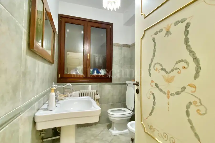 Villa in vendita di 431 mq a €510.000 (rif. 8/2026)