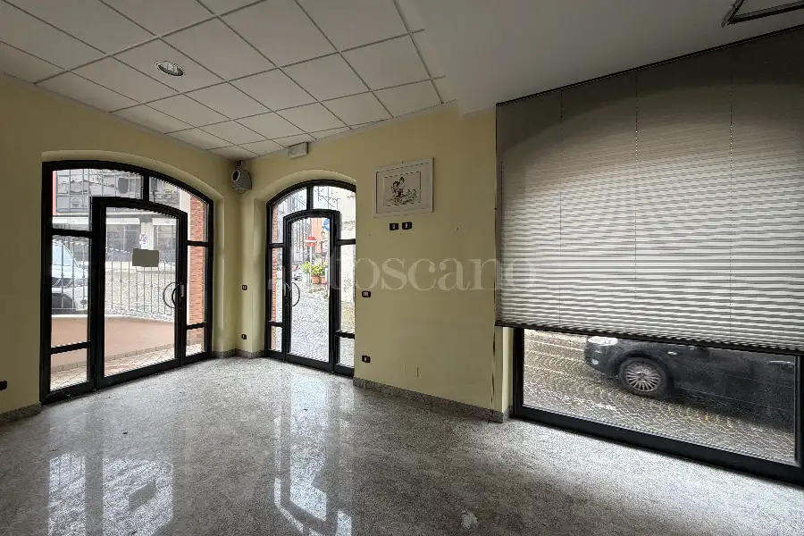 Negozio in vendita di 152 mq a €98.000 (rif. 42/2026)