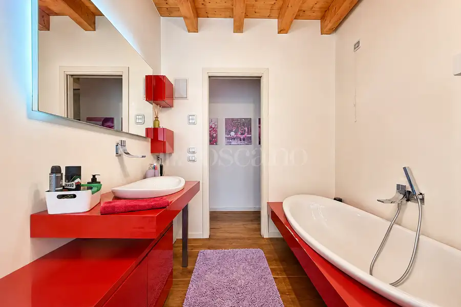 Attico in vendita di 308 mq a €1.250.000 (rif. 55/2026)