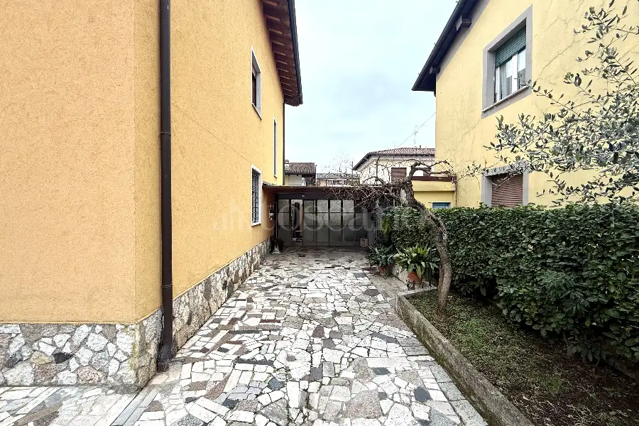 Casa in vendita di 220 mq a €239.000 (rif. 23/2026)