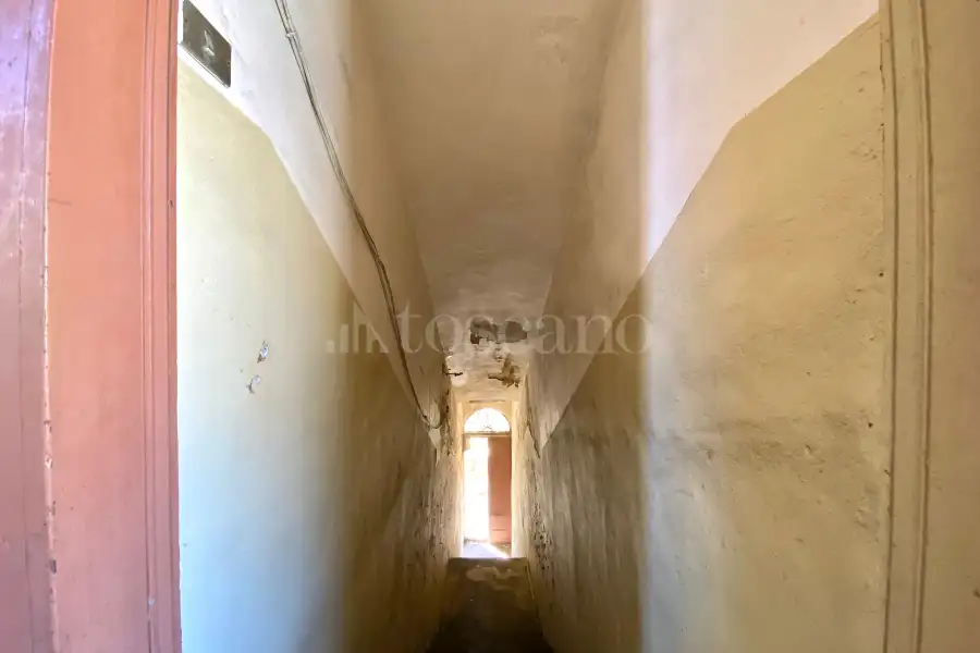 Casa Indipendente in vendita di 192 mq a €87.000 (rif. 44/2023)