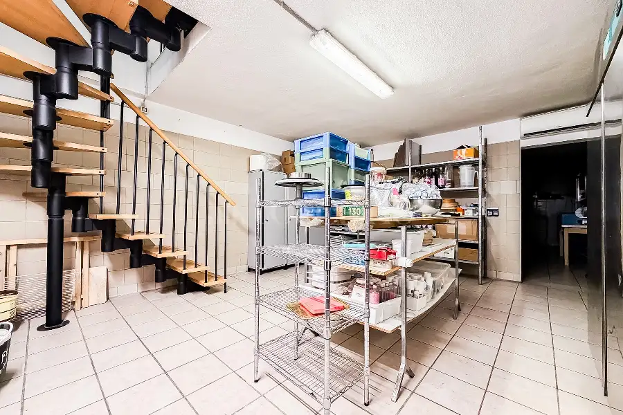 Negozio in vendita di 124 mq a €265.000 (rif. 107/2025)